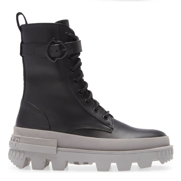 NIB $825 Moncler Carinne Hiking Boot in Black Leather in size 7 US /  7 EU! - Picture 3 of 6